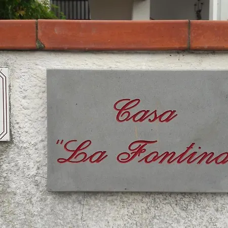 Casa de hóspedes Casa La Fontina